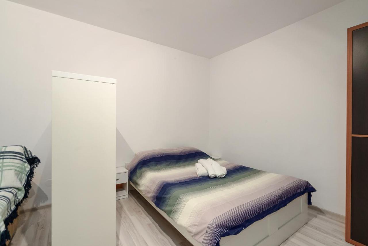 Vlad House Burebista Alba Iulia New Lägenhet Bukarest Exteriör bild
