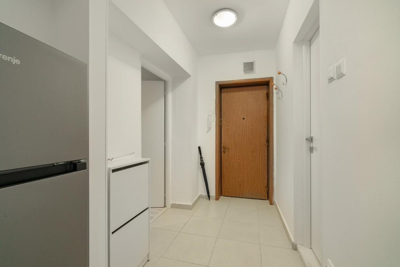 Vlad House Burebista Alba Iulia New Lägenhet Bukarest Exteriör bild